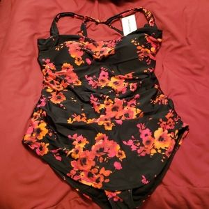 Brand New Plus Size Swimsuit!!!